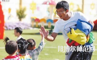 眉山2021年讀幼師學(xué)校一年要多少錢(qián)